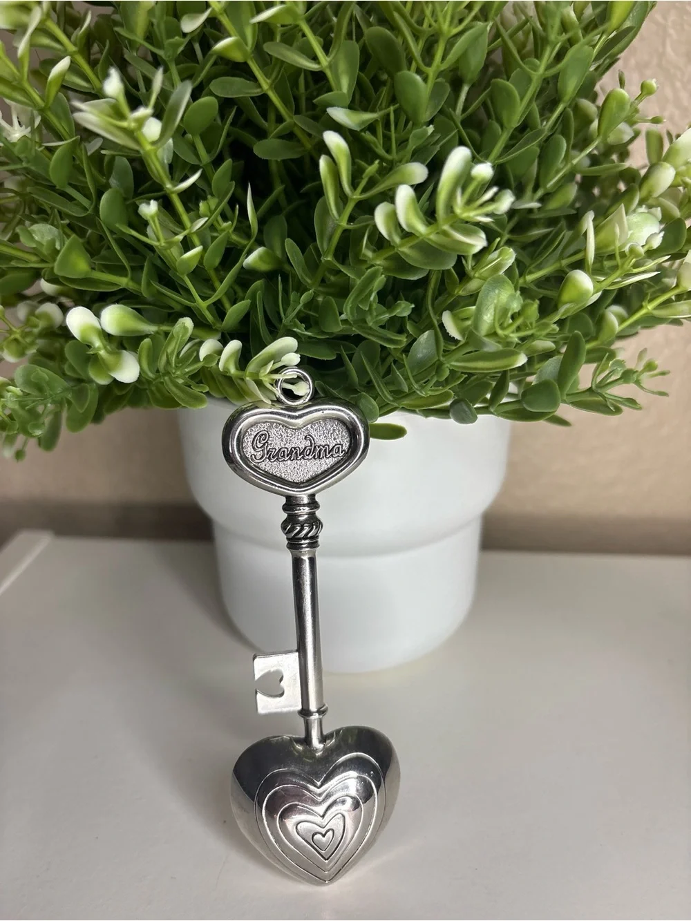 Grandma Key Teaspoon – Silver-Tone Heart Decorative Spoon